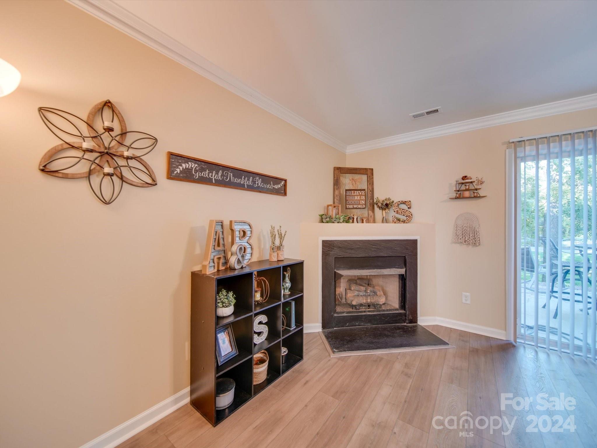 Sheffield Pointe - Residential