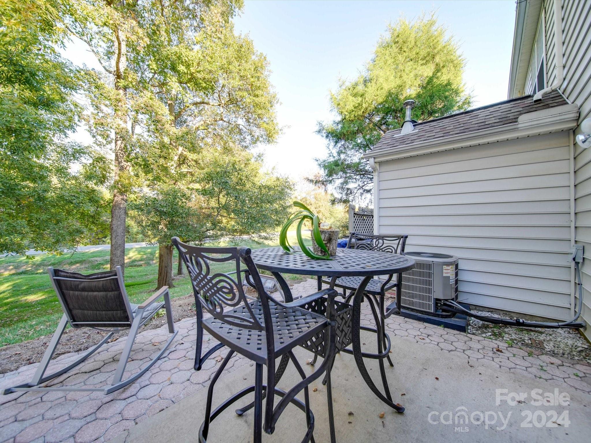 Sheffield Pointe - Residential