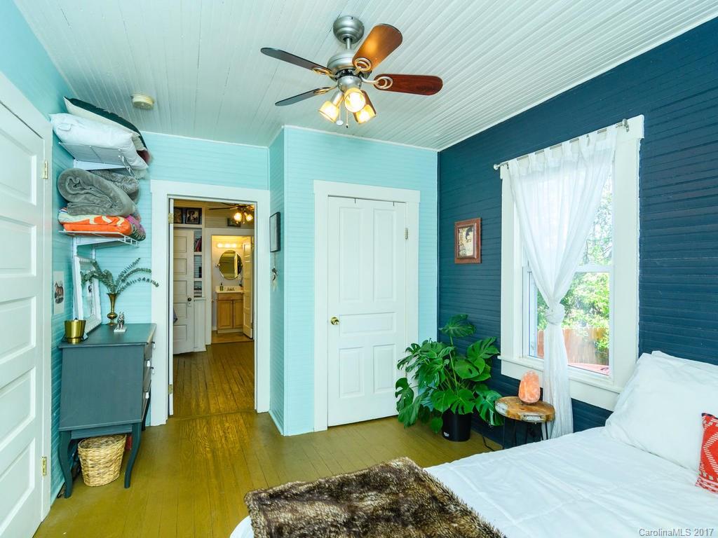 Montford - Cottage Park - Residential