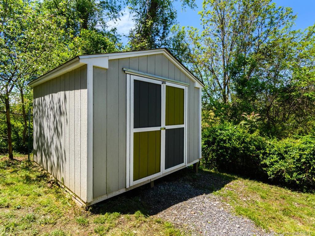 Montford - Cottage Park - Residential