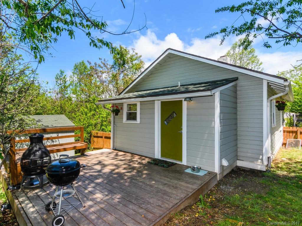 Montford - Cottage Park - Residential