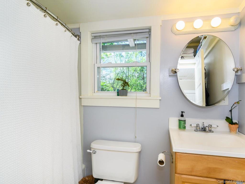 Montford - Cottage Park - Residential