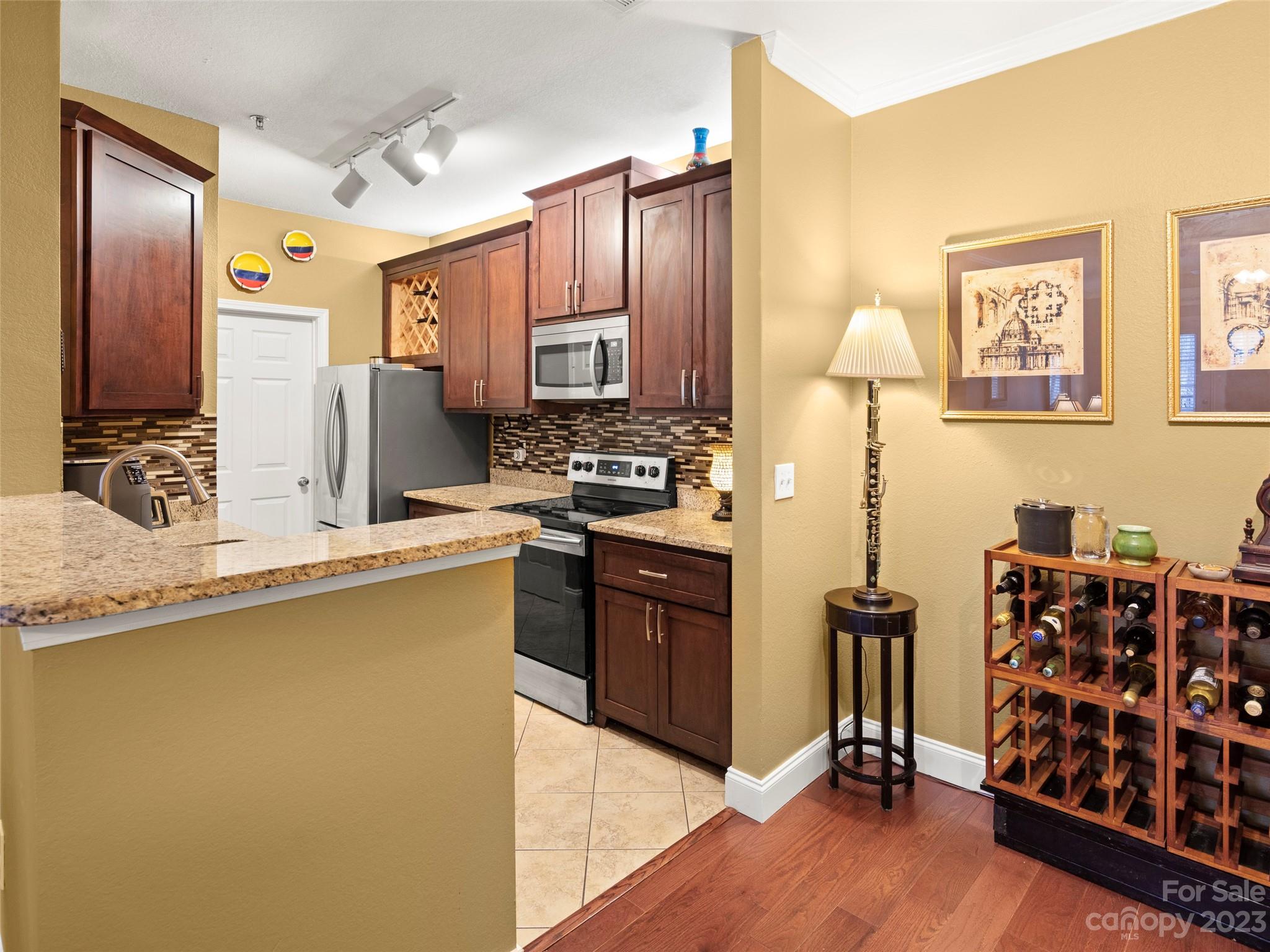 Seasons At Biltmore Lake - Residential