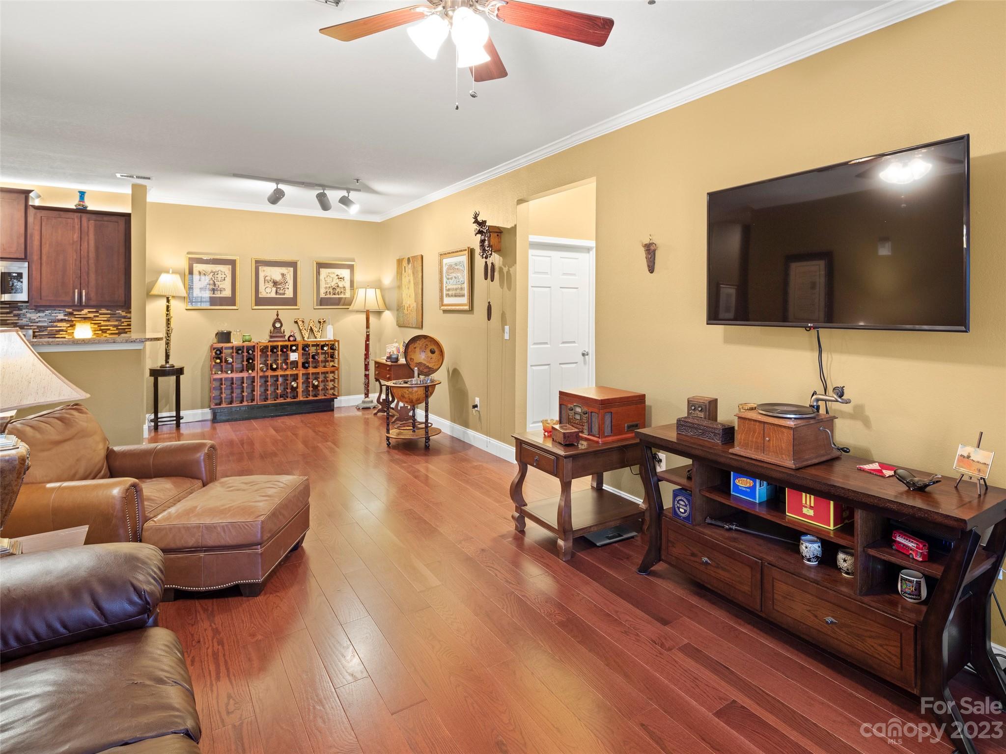 Seasons At Biltmore Lake - Residential