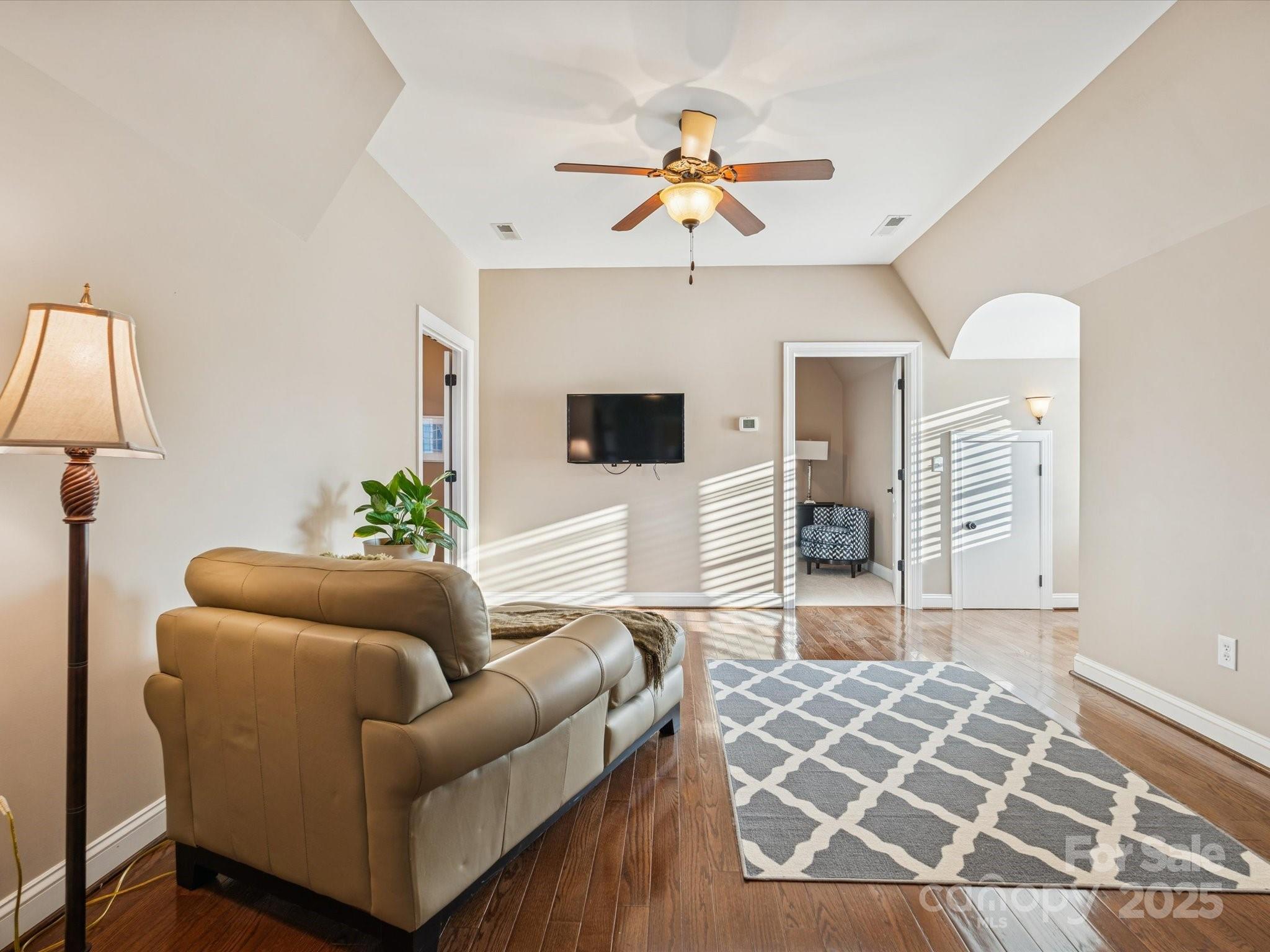 Joslin Pointe - Residential