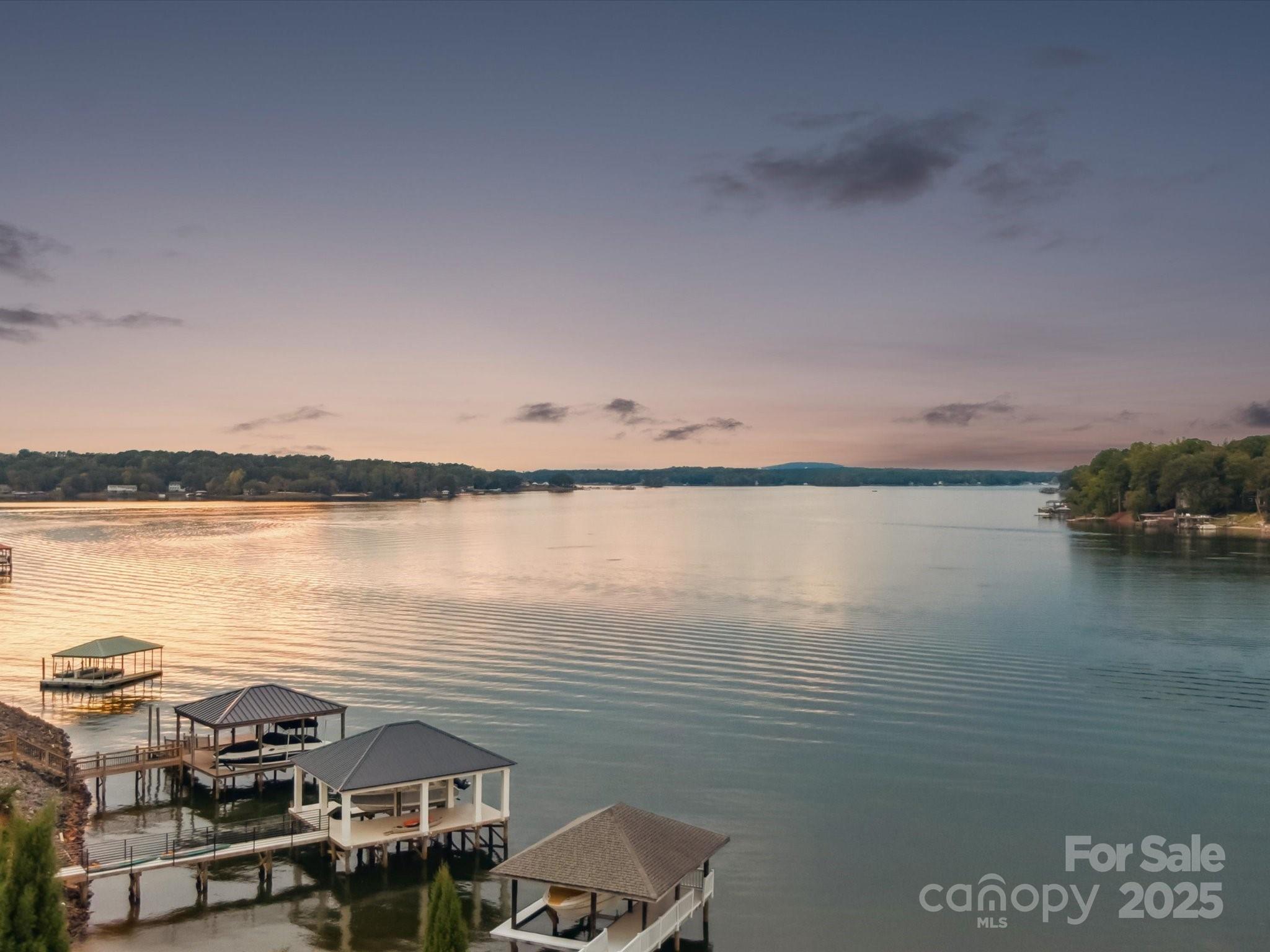 Joslin Pointe - Residential