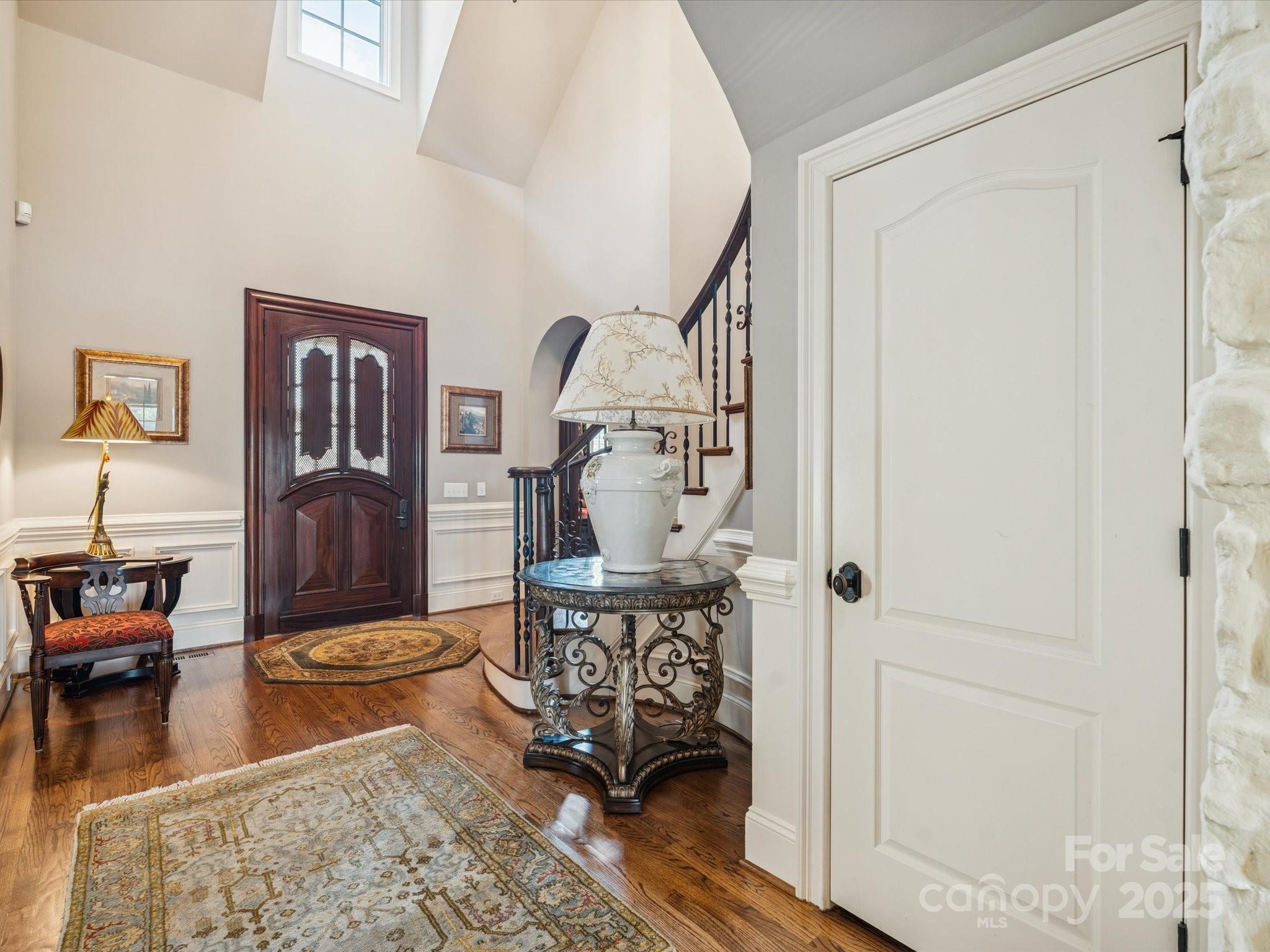 527 Joslin Pointe Lane