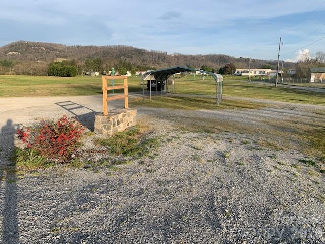 7.33AC COM CHIMNEY ROCK Highway 1,2,3