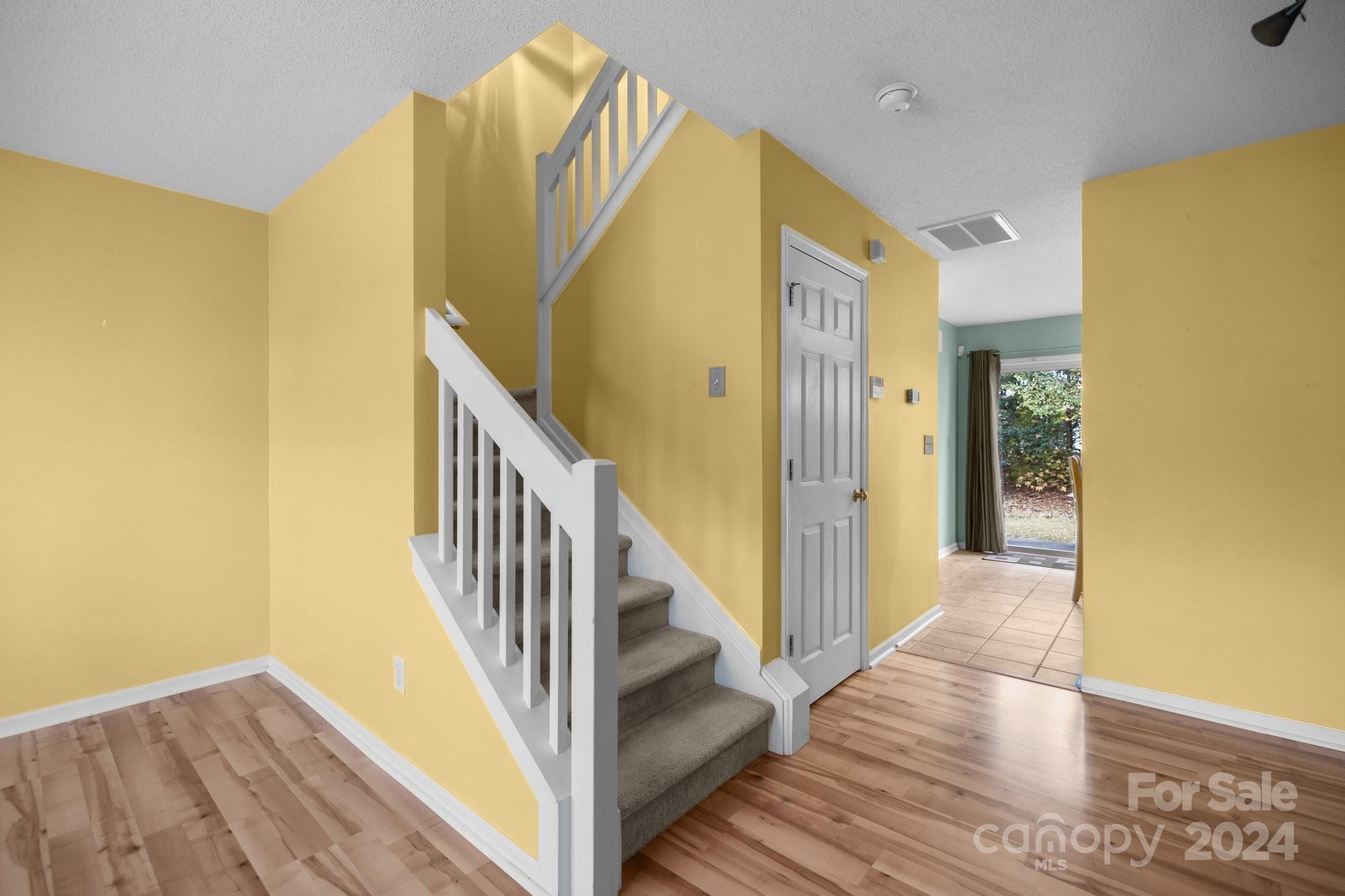 Windsor Trace - Residential