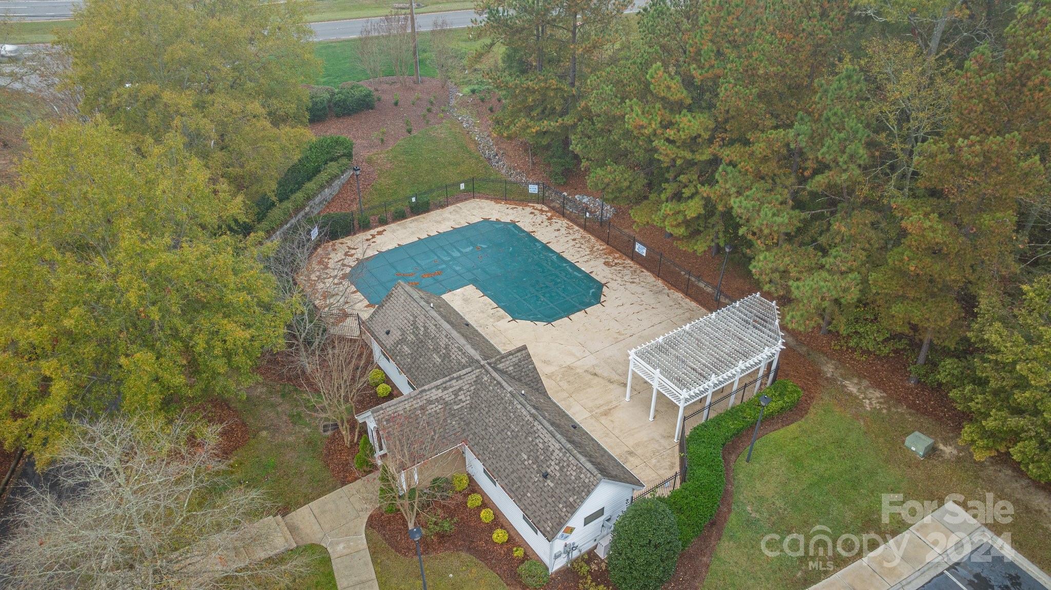 Windsor Trace - Residential