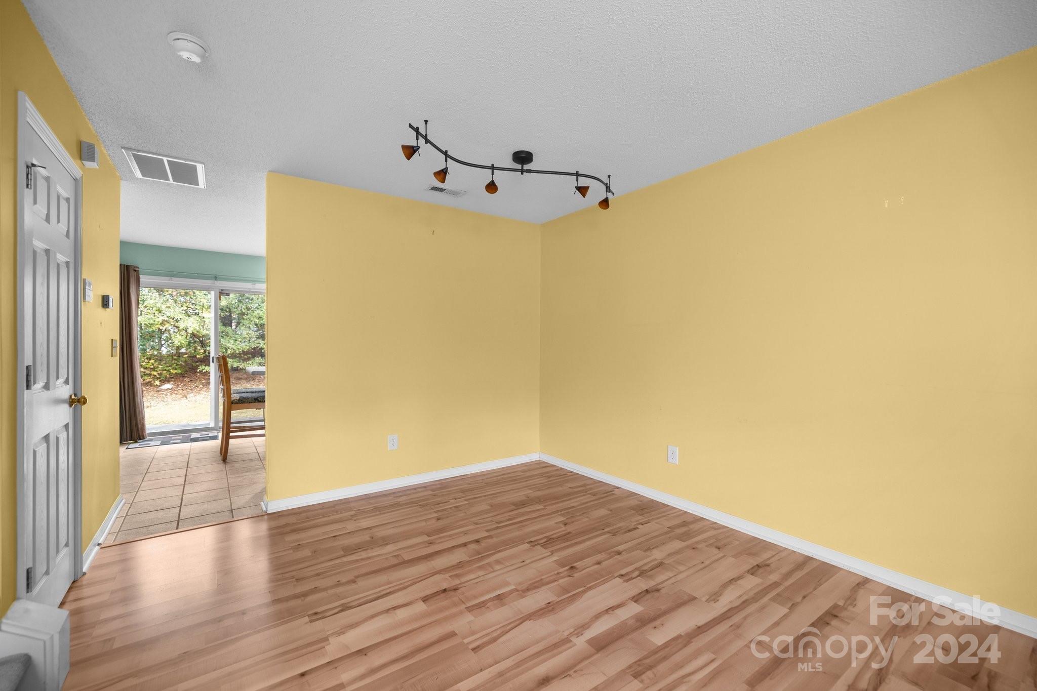 Windsor Trace - Residential