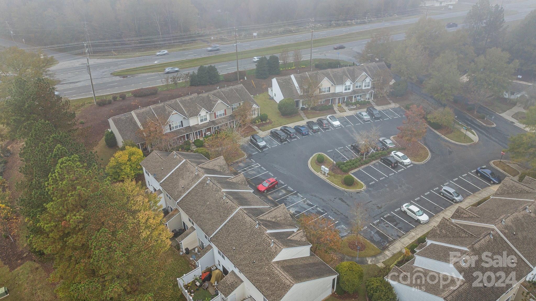 Windsor Trace - Residential