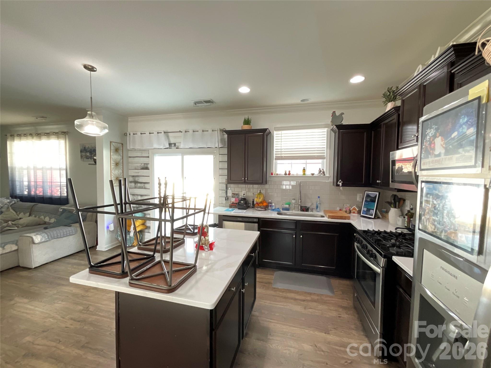 sutton farms - Residential