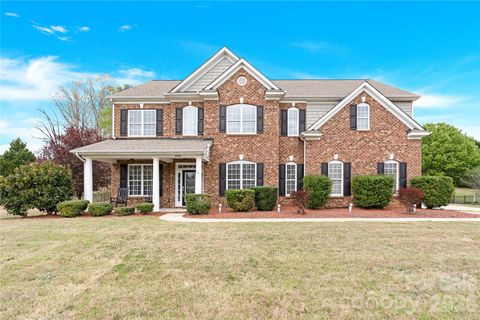 Photo of 604 Palmerston Lane, Waxhaw, NC 28173 (MLS # 4363951)