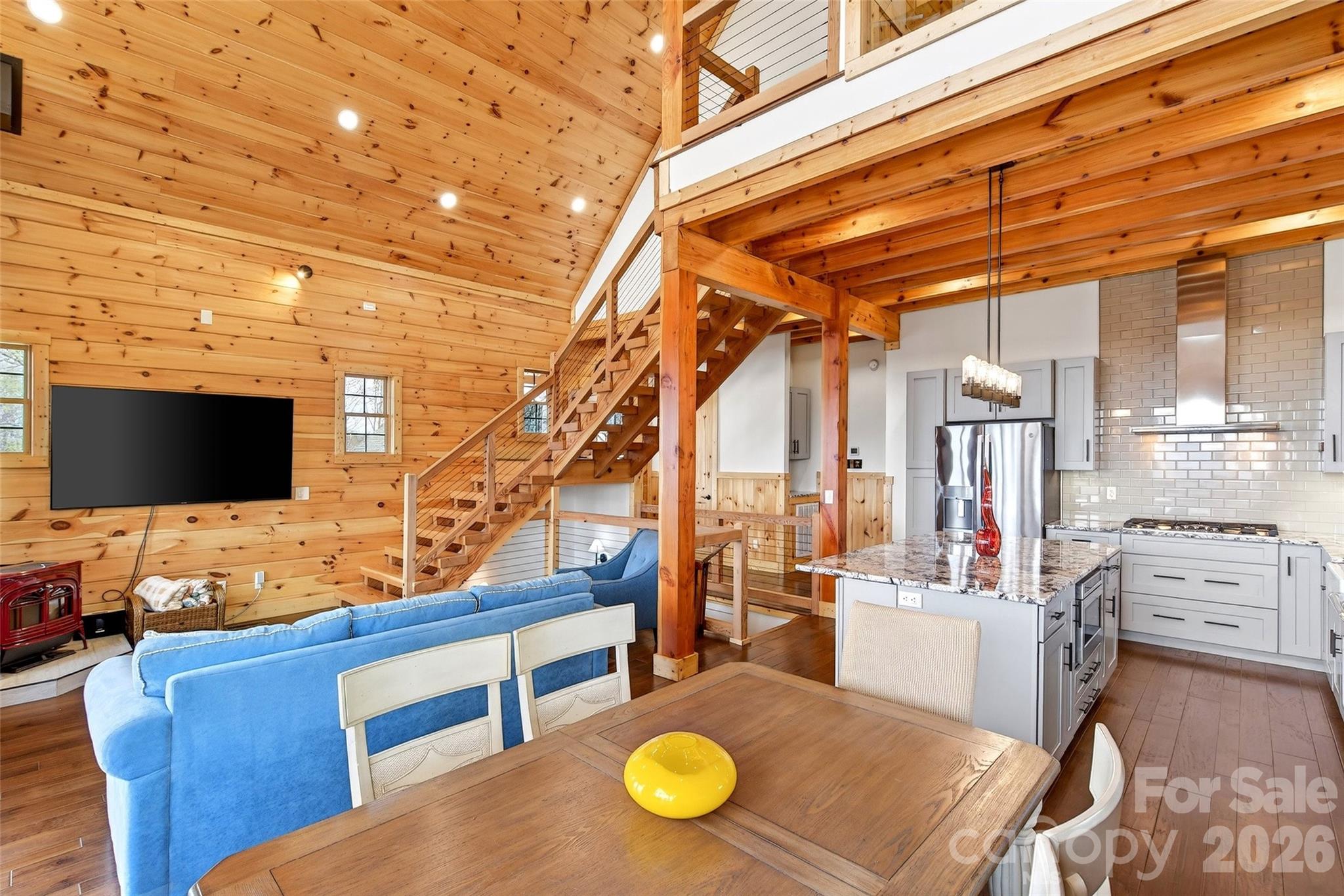 Gateway Mountain - Residential