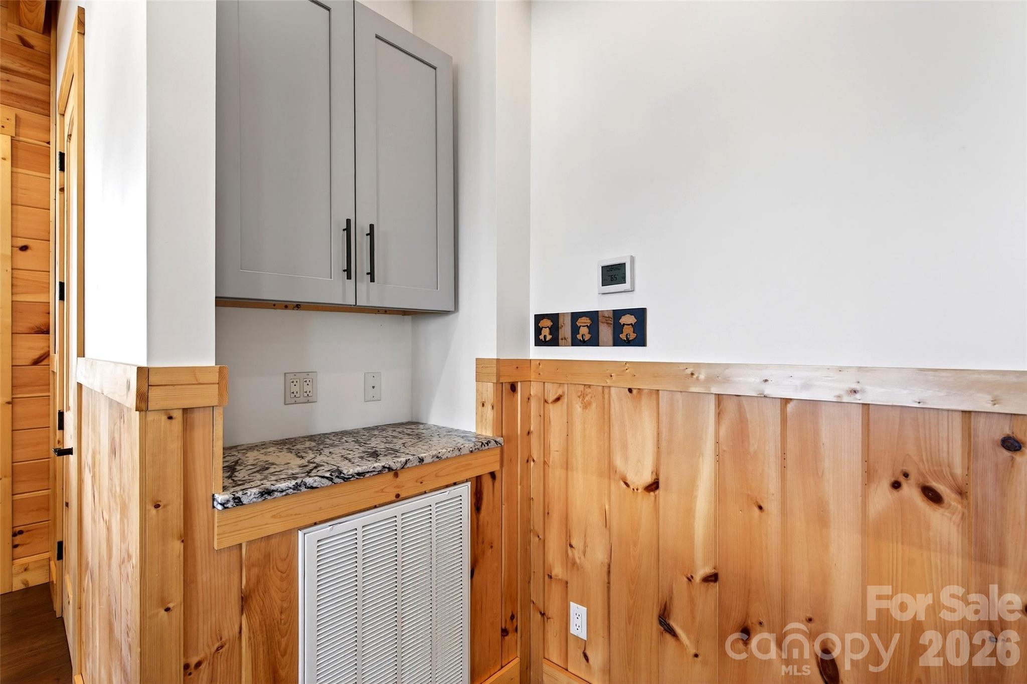 Gateway Mountain - Residential