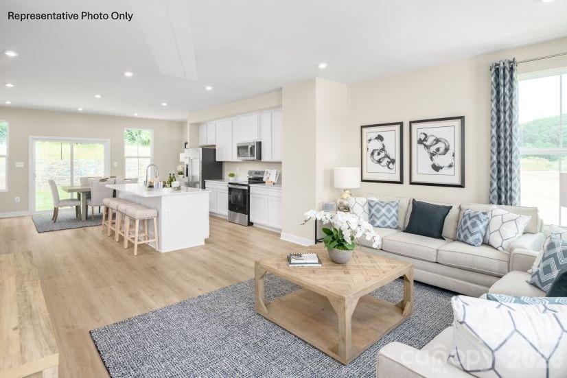 Creek Water Townhomes - Residential