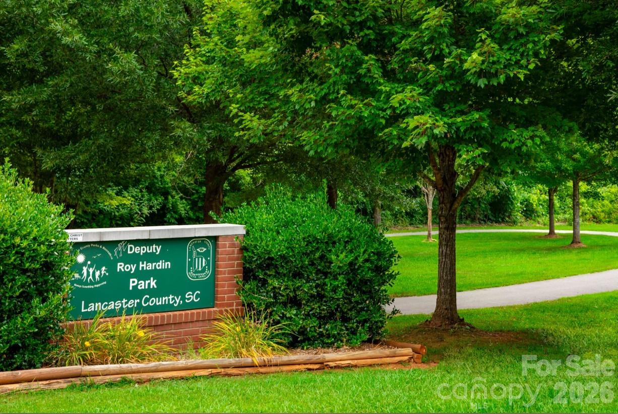 Creek Water Townhomes - Residential
