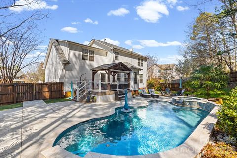 Photo of 12141 Stone Forest Drive, Pineville, NC 28134 (MLS # 4360442)