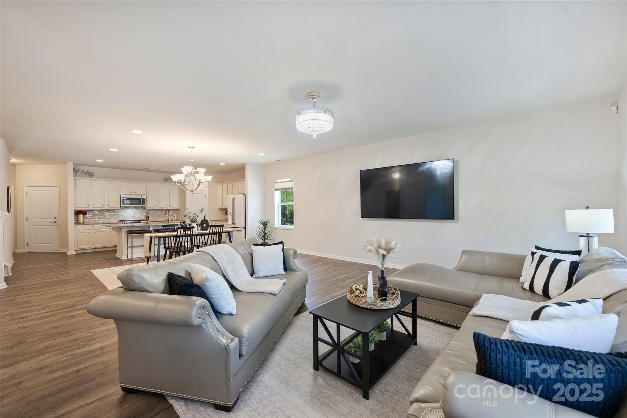 Main Street Station - Residential