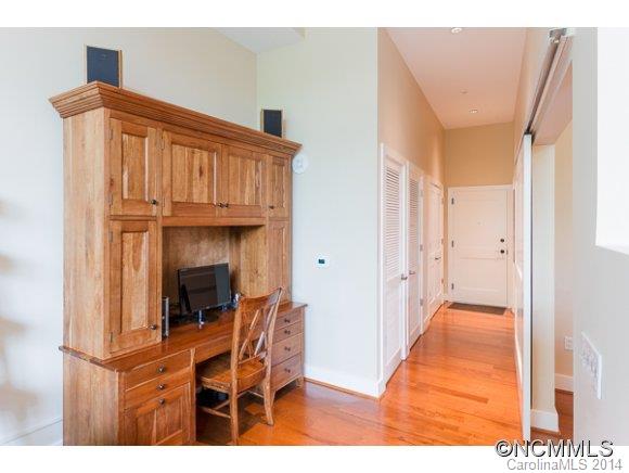 60 North Market - Residential