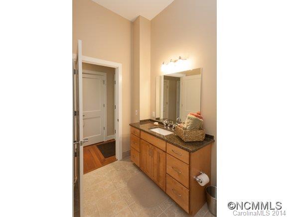 60 North Market - Residential