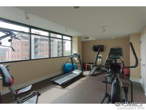 60 North Market - Residential