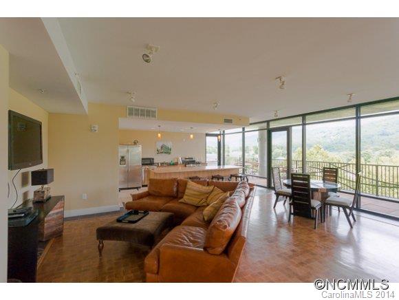 60 North Market - Residential