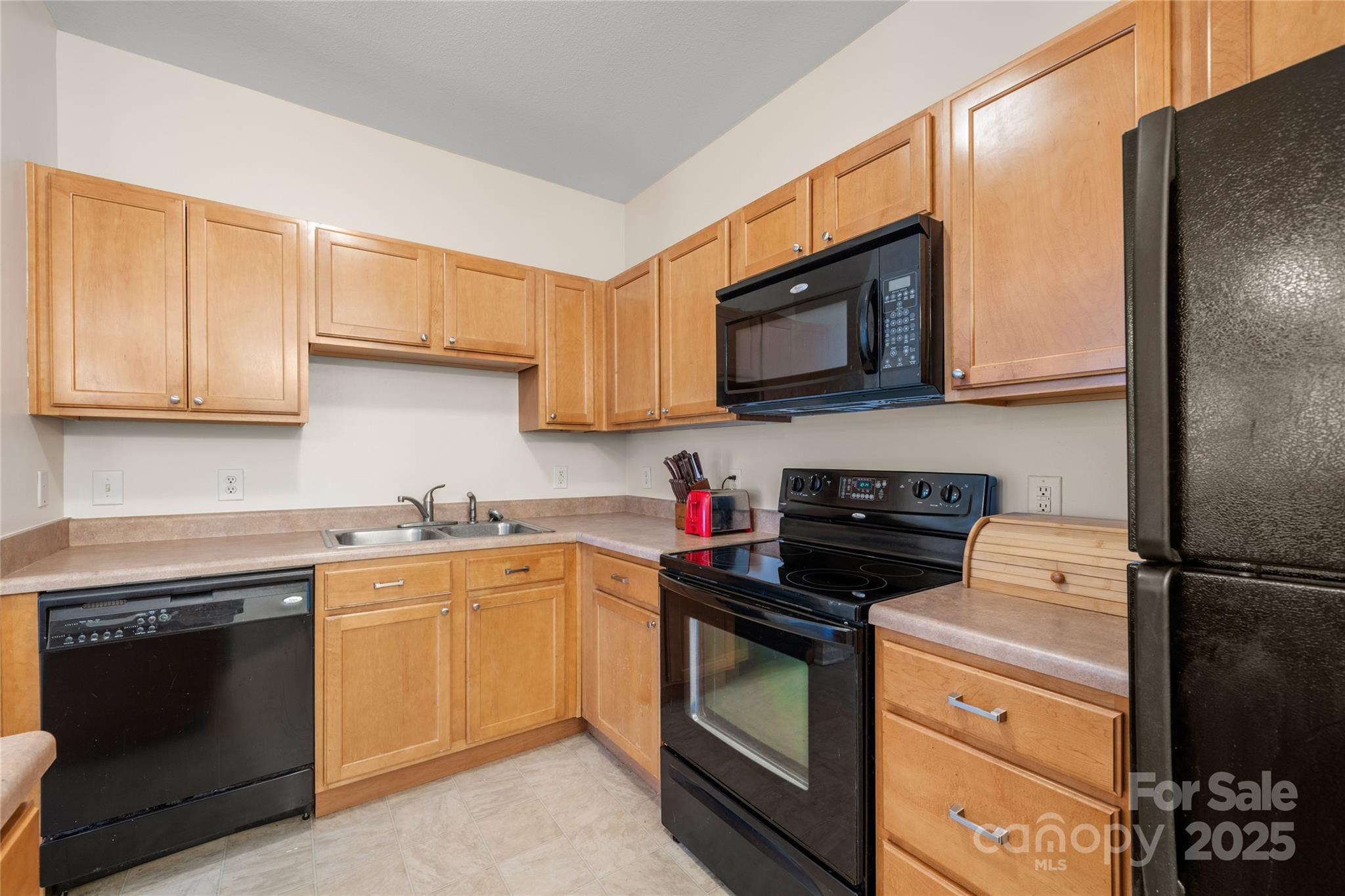 181 Brickton Village Circle 301