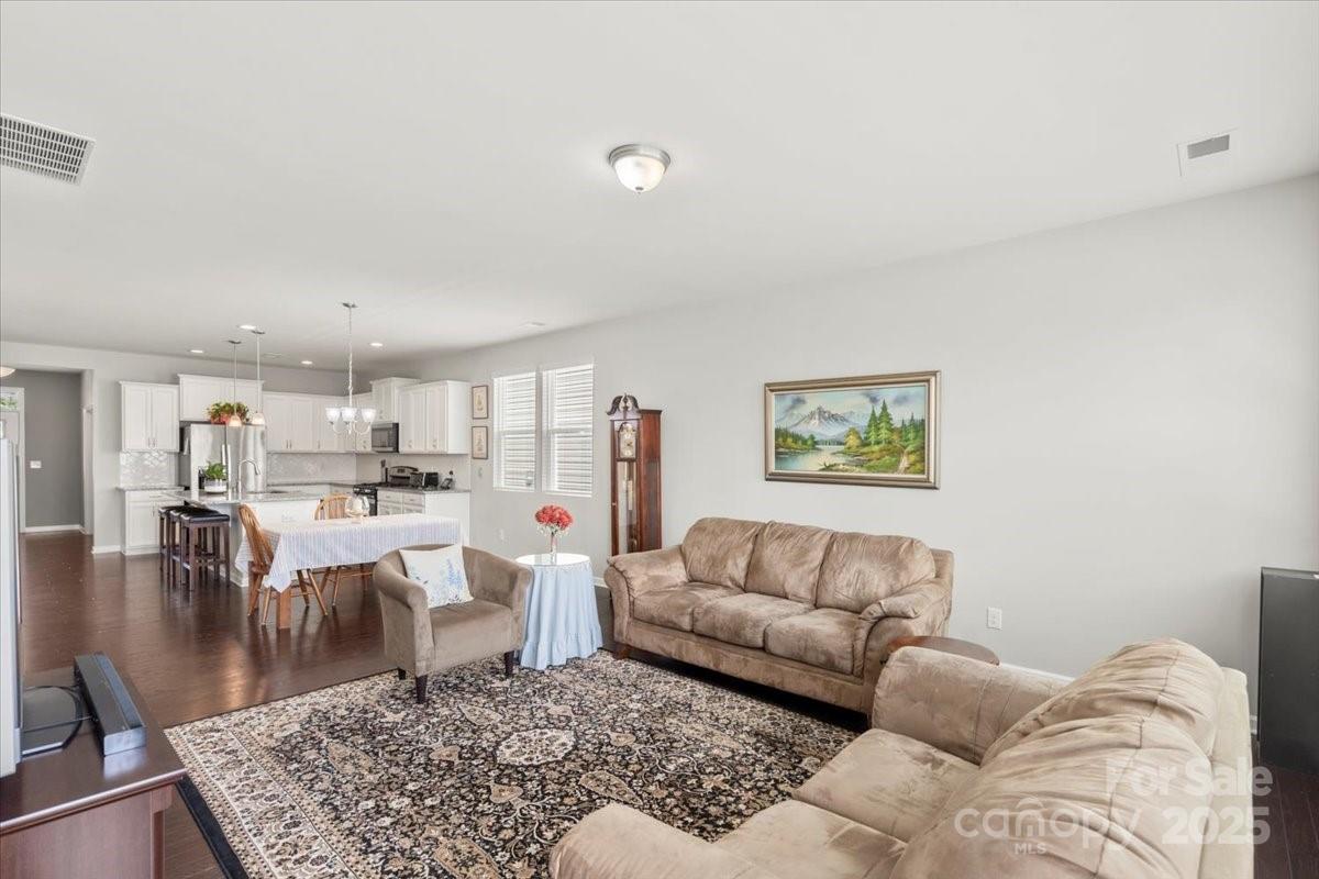 Kings Grove Manor - Residential