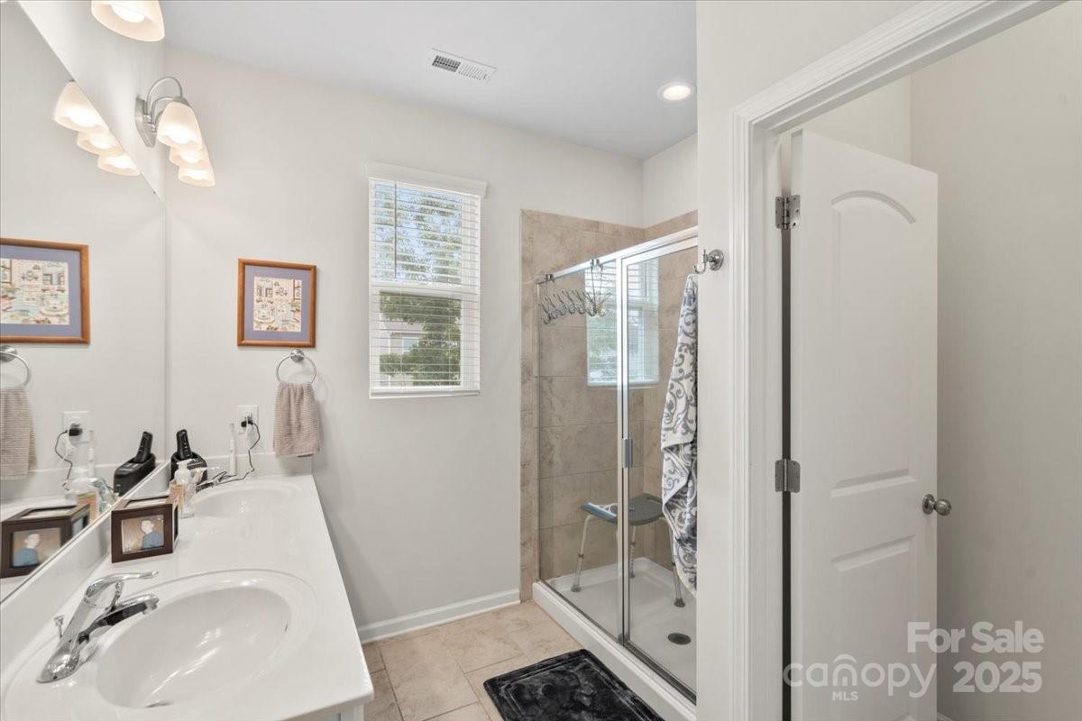 Kings Grove Manor - Residential