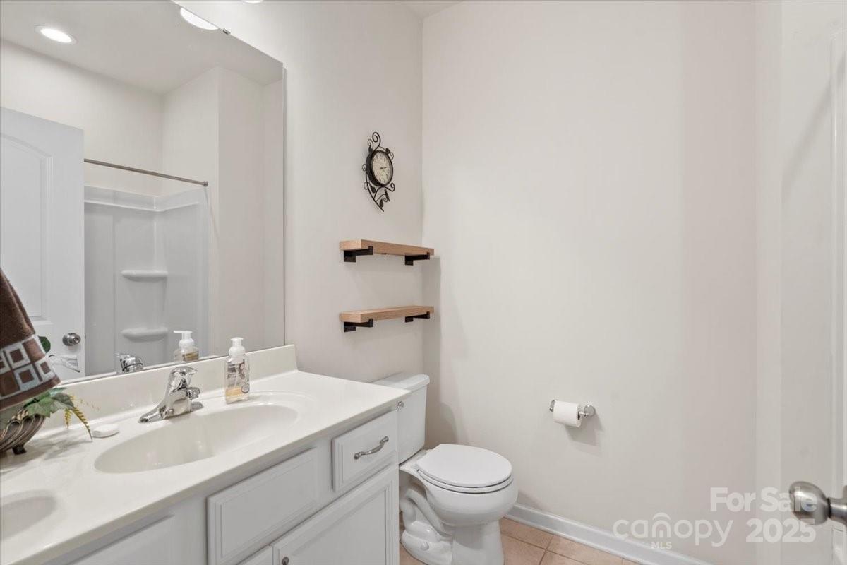 Kings Grove Manor - Residential