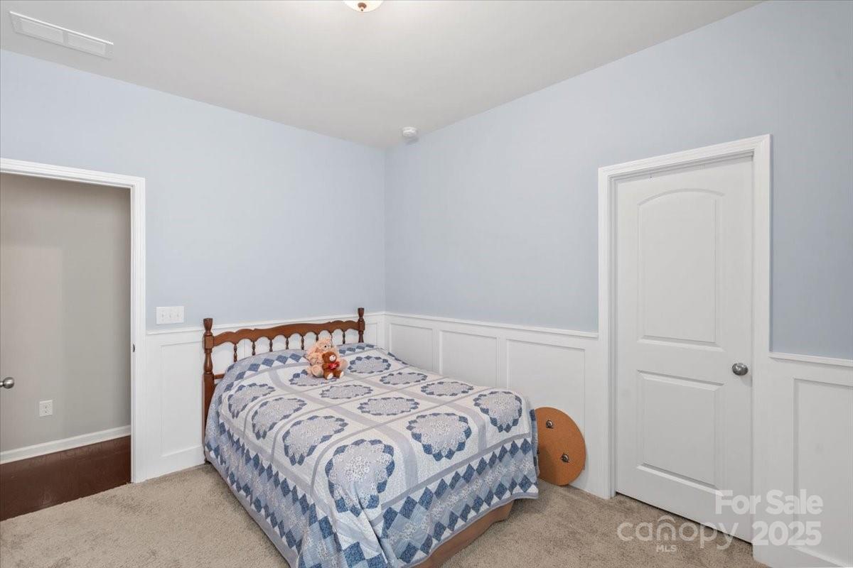 Kings Grove Manor - Residential