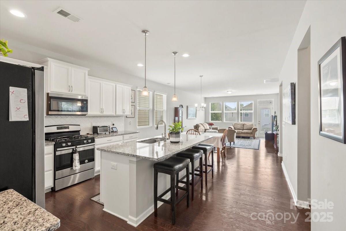 Kings Grove Manor - Residential