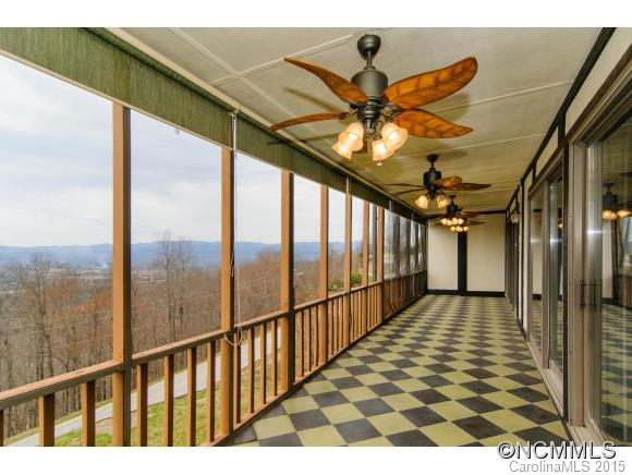 Fleetwood Plaza - Residential