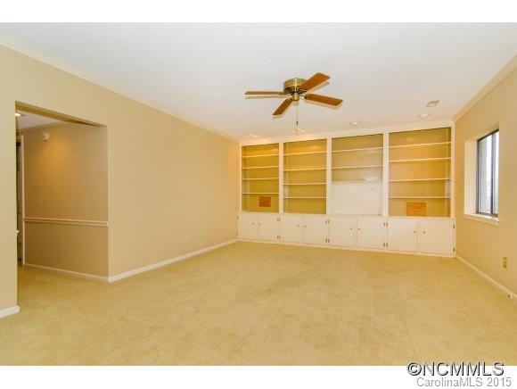 Fleetwood Plaza - Residential