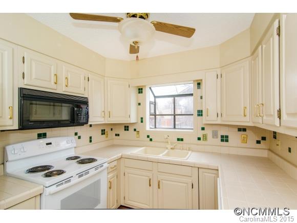 Fleetwood Plaza - Residential