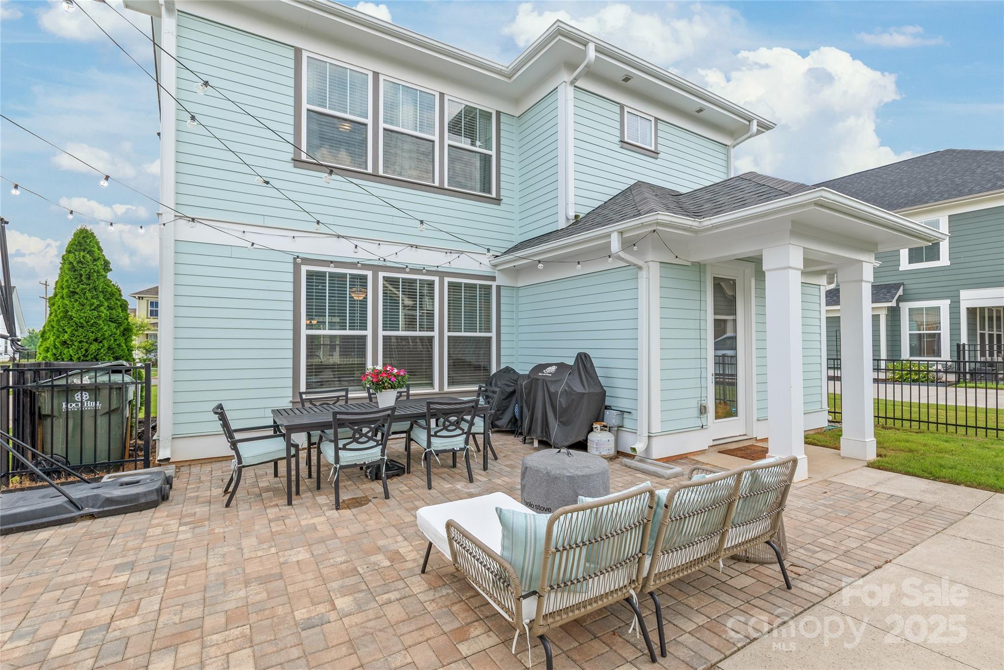 Riverwalk - Residential