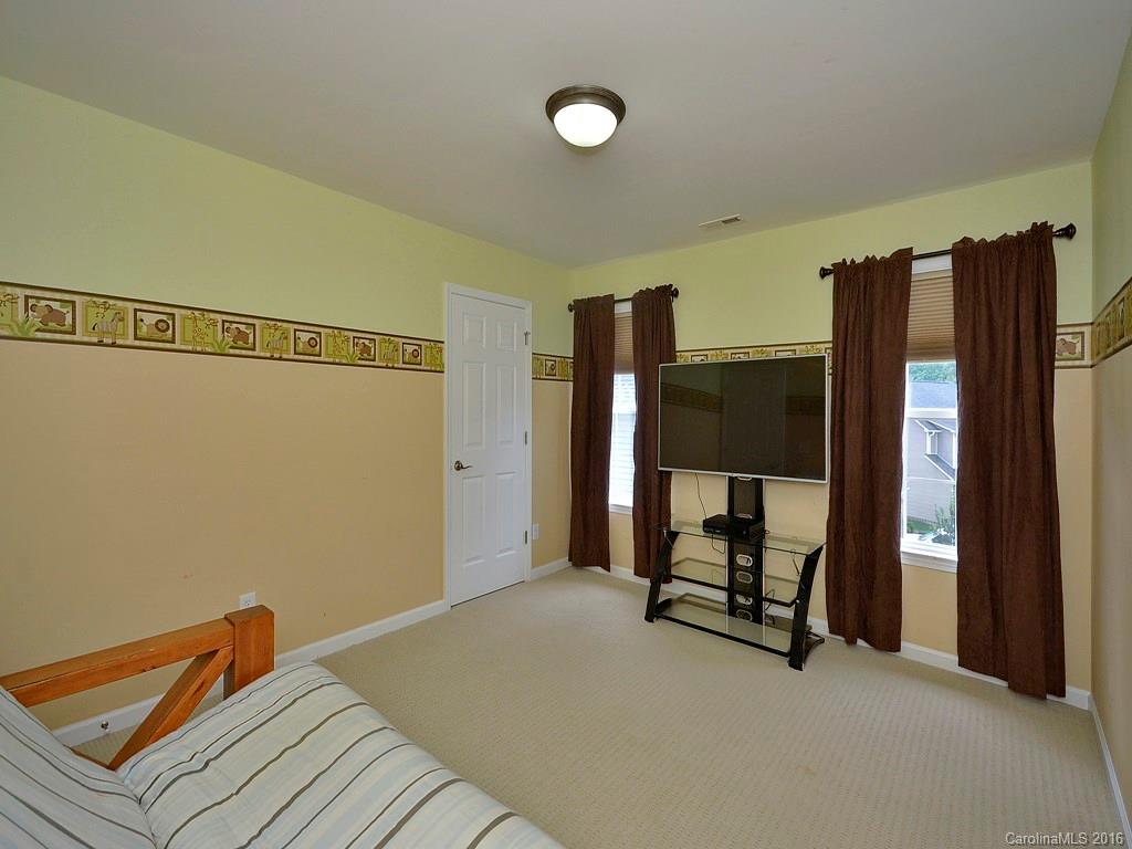 Waightstill Mountain - Residential