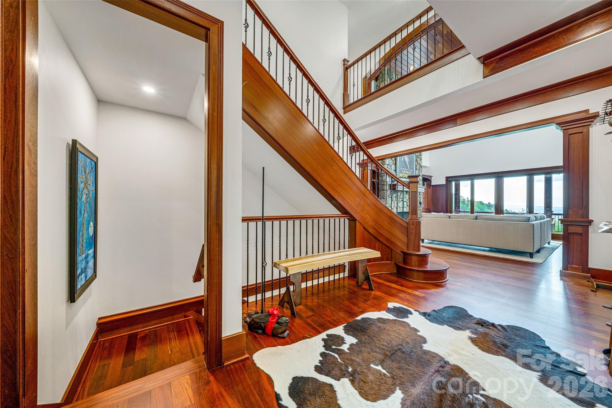 Reynolds Mountain - Residential