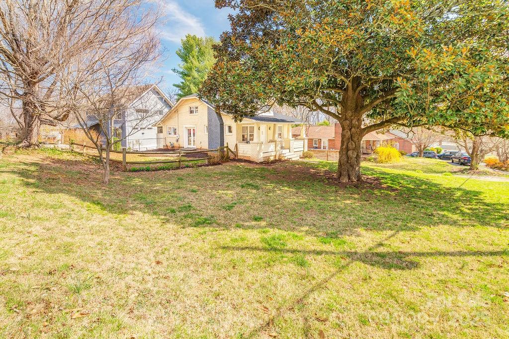 57 Craggy Avenue