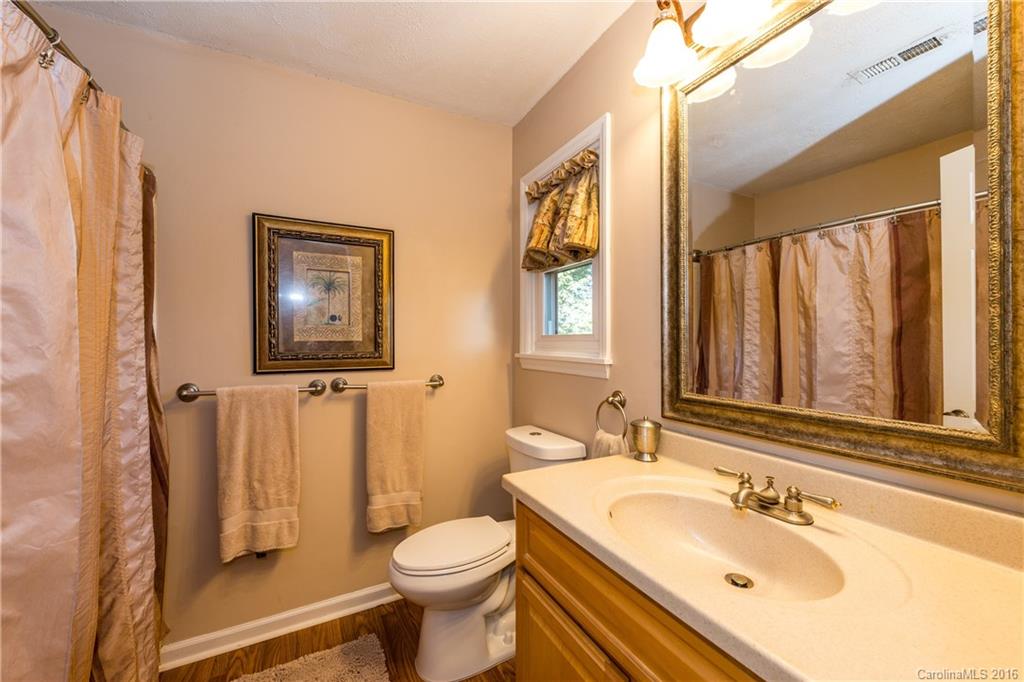 Tega Cay - Residential