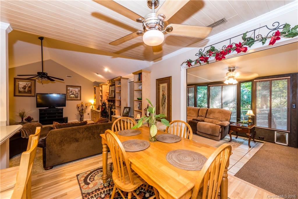 Tega Cay - Residential