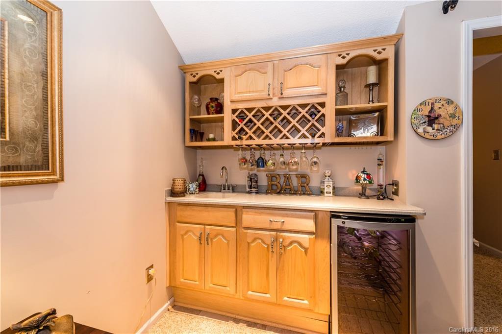 Tega Cay - Residential