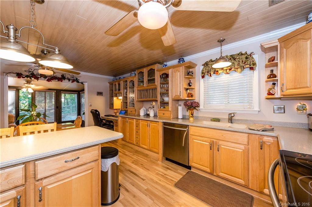 Tega Cay - Residential