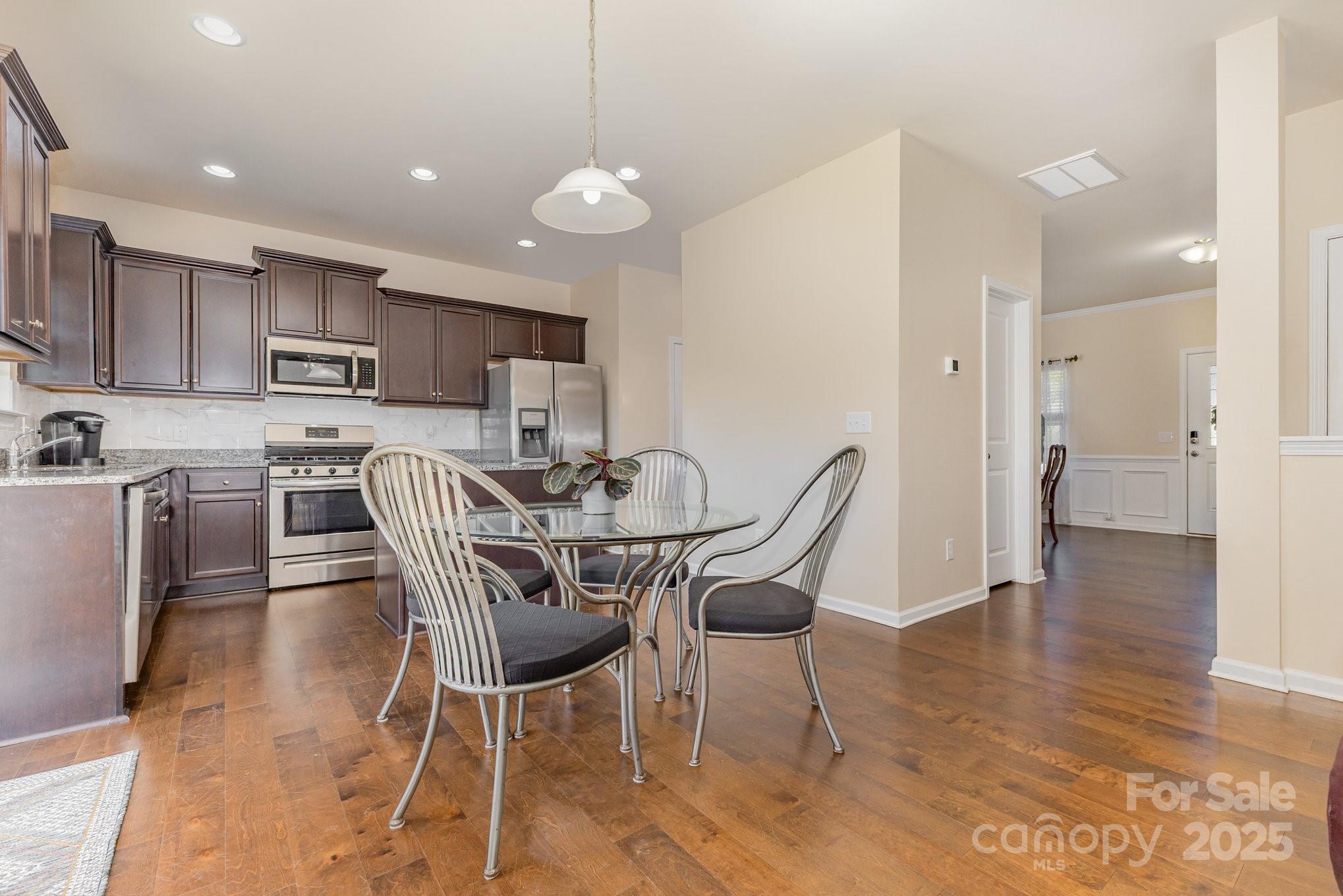 Cobblestone Park - Residential