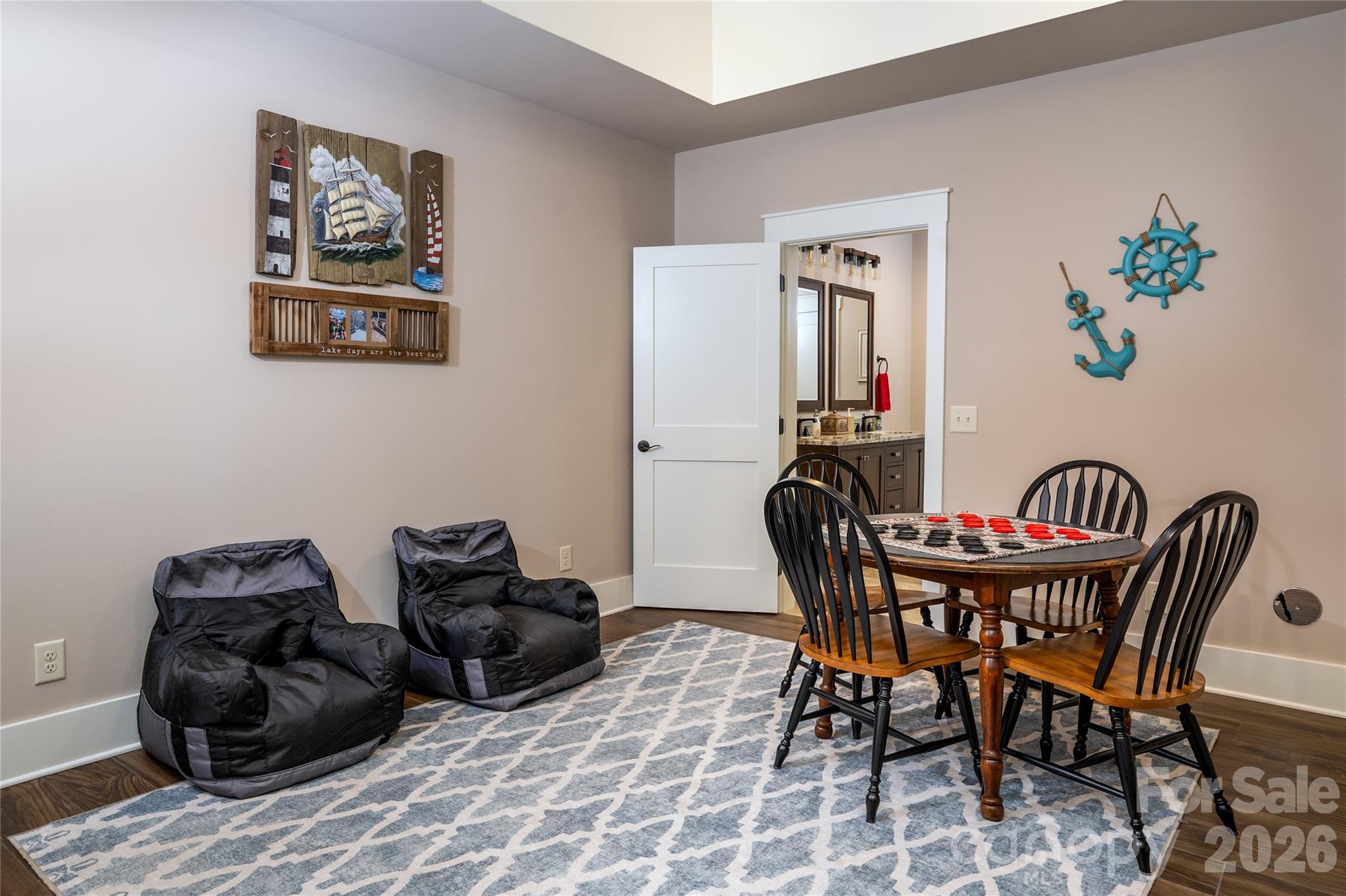 Dry Creek - Residential