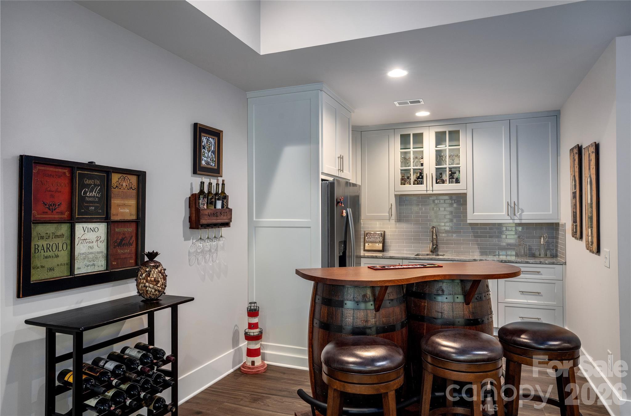 Dry Creek - Residential