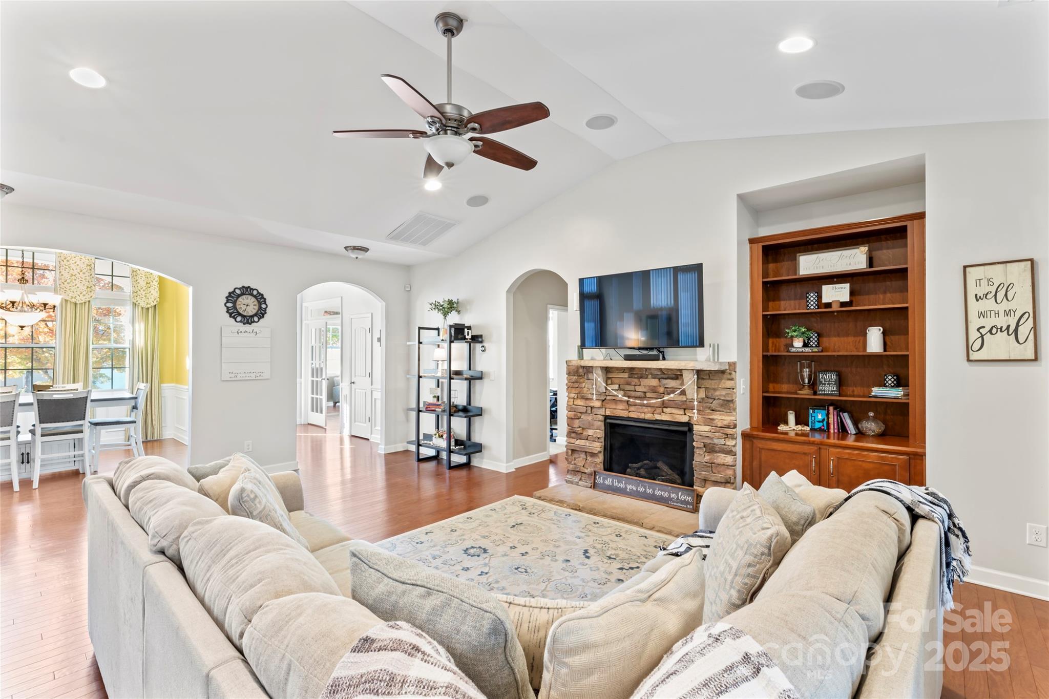 166 Ashlyn Creek Drive