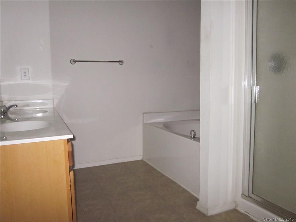 Buckleigh - Residential Lease